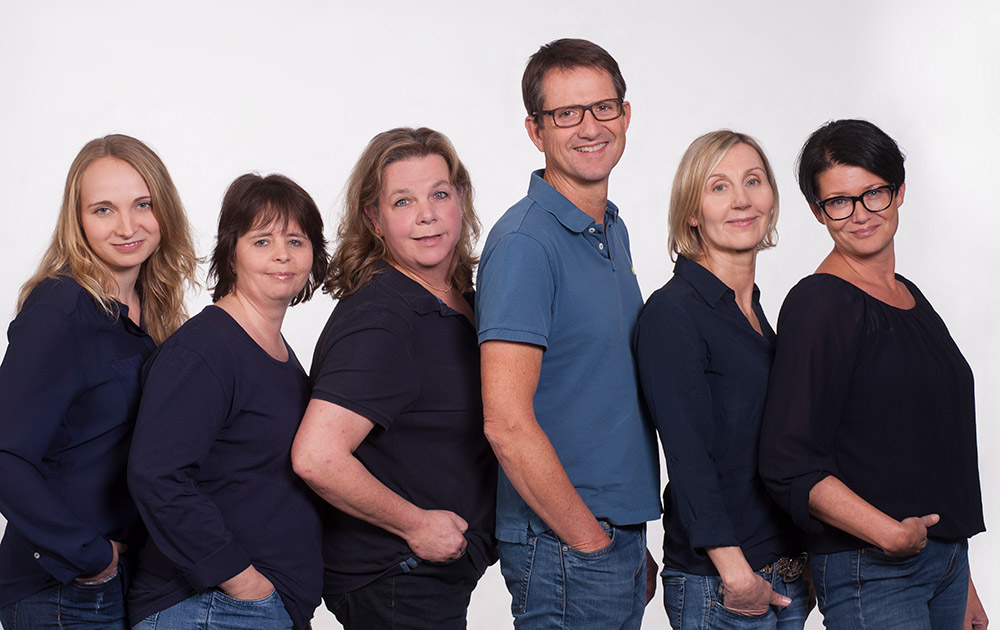 Dr. med Claus Bollermann und sein Team Dr. med Claus Bollermann und sein Team